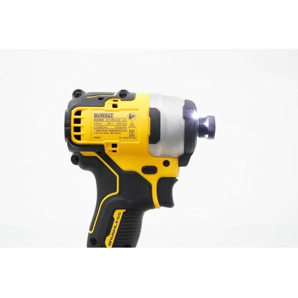 Dewalt DCF809L2 20V Cordless Impact Driver 1/4 Dewalt DCF809L2 20V Cordless Impact Driver 1/4